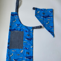 海の生き物サメ柄☆120〜130こどもエプロン、三角巾、巾着3点セット　 3枚目の画像