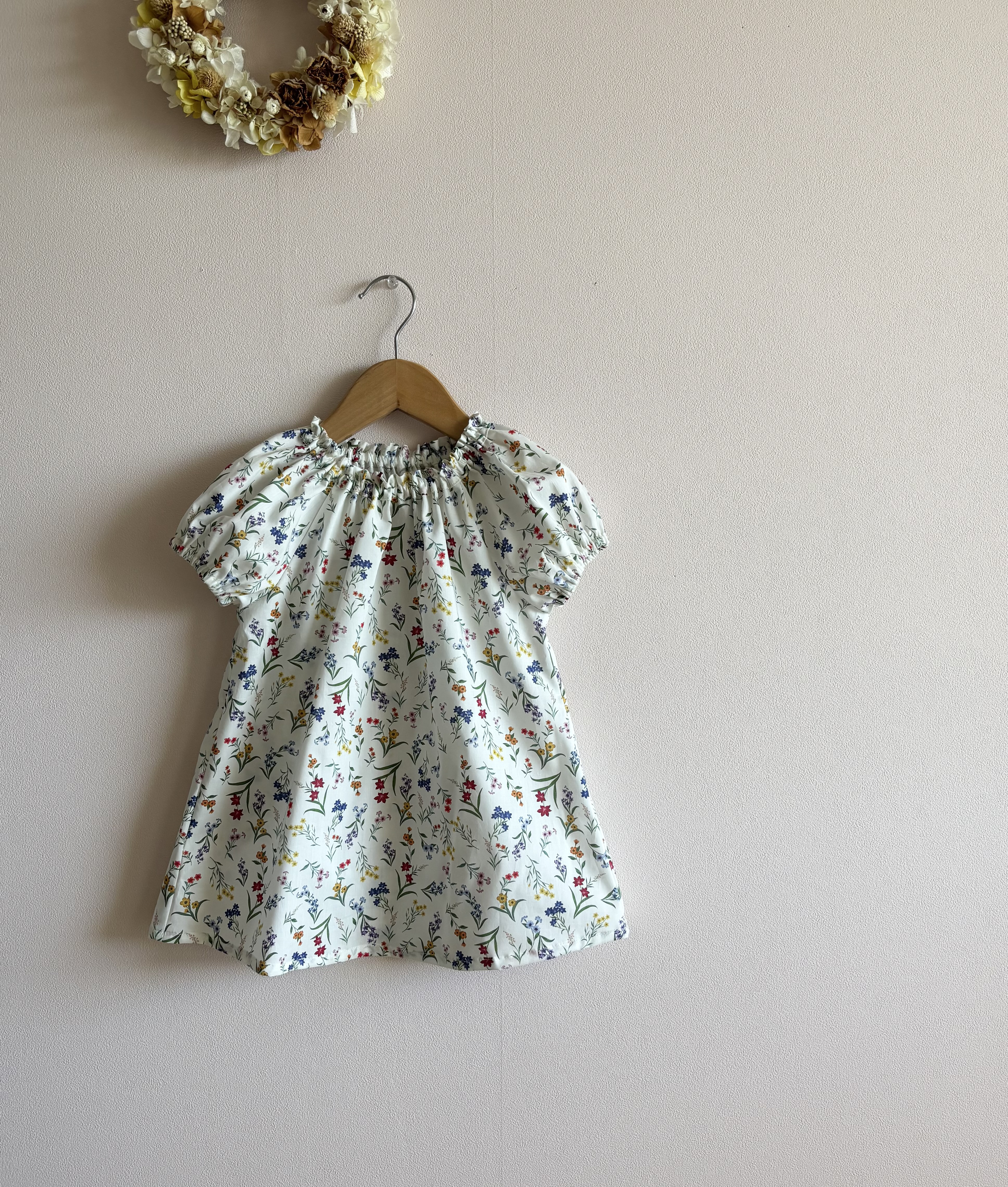 リバティ＊タナローン ＊パフスリーブワンピース＊90〜95サイズ