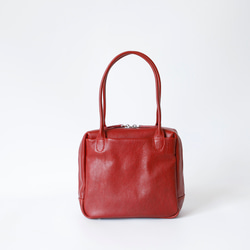【限時特惠】柔軟真皮迷你手提包 | 容量充足，設計優雅 | 母親節或生日禮物的完美之選 第5張的照片