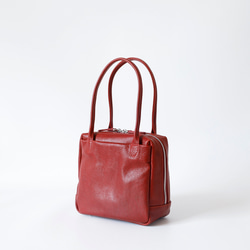 【限時特惠】柔軟真皮迷你手提包 | 容量充足，設計優雅 | 母親節或生日禮物的完美之選 第6張的照片
