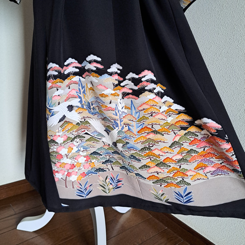 ☆着物リメイク/黒留袖/ラグランスリーブ/ハイネックワンピ―ス/一点物