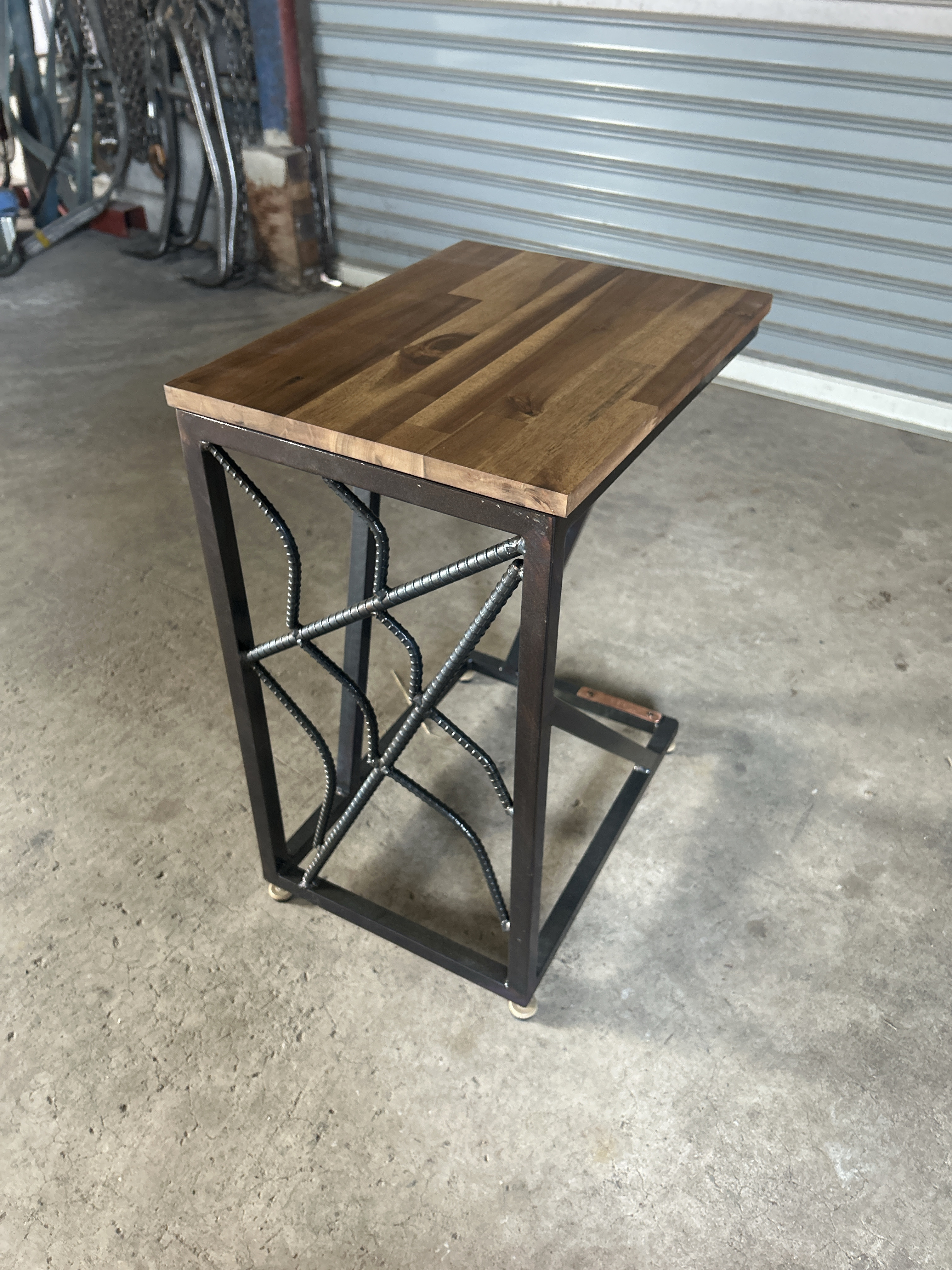 アイアンサイドテーブル　蜘蛛の巣テーブル アイアンサイドテーブル 蜘蛛の巣テーブル サイドテーブル ASE