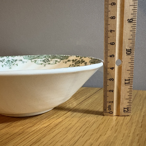 英国の古い花柄ボウル サラダボウル 陶器 イギリス アンティーク