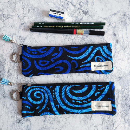 カラビナ付きポーチ/大きめペンケース】アフリカ布 タッセル フラット