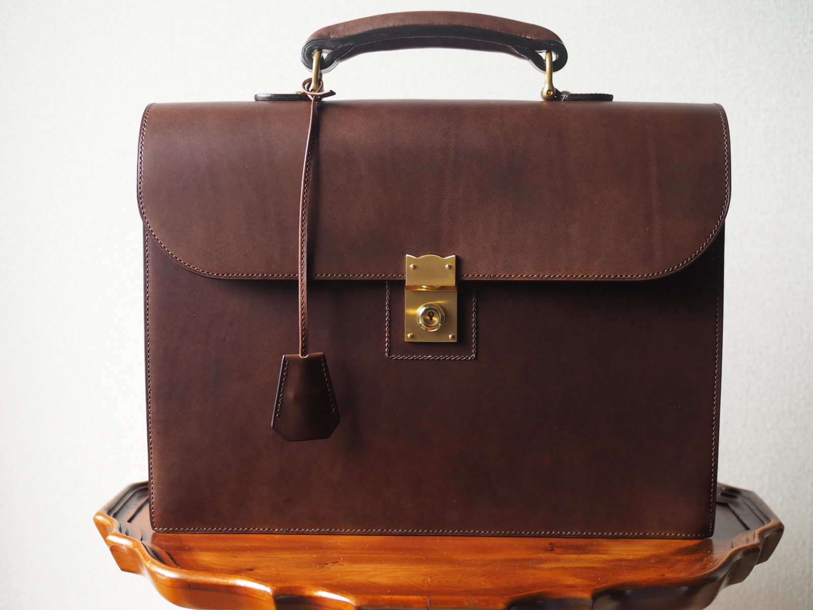 【全8色】/ブリーフケース/総手縫い/ブッテーロ/チェーンステッチ/　【emerald】