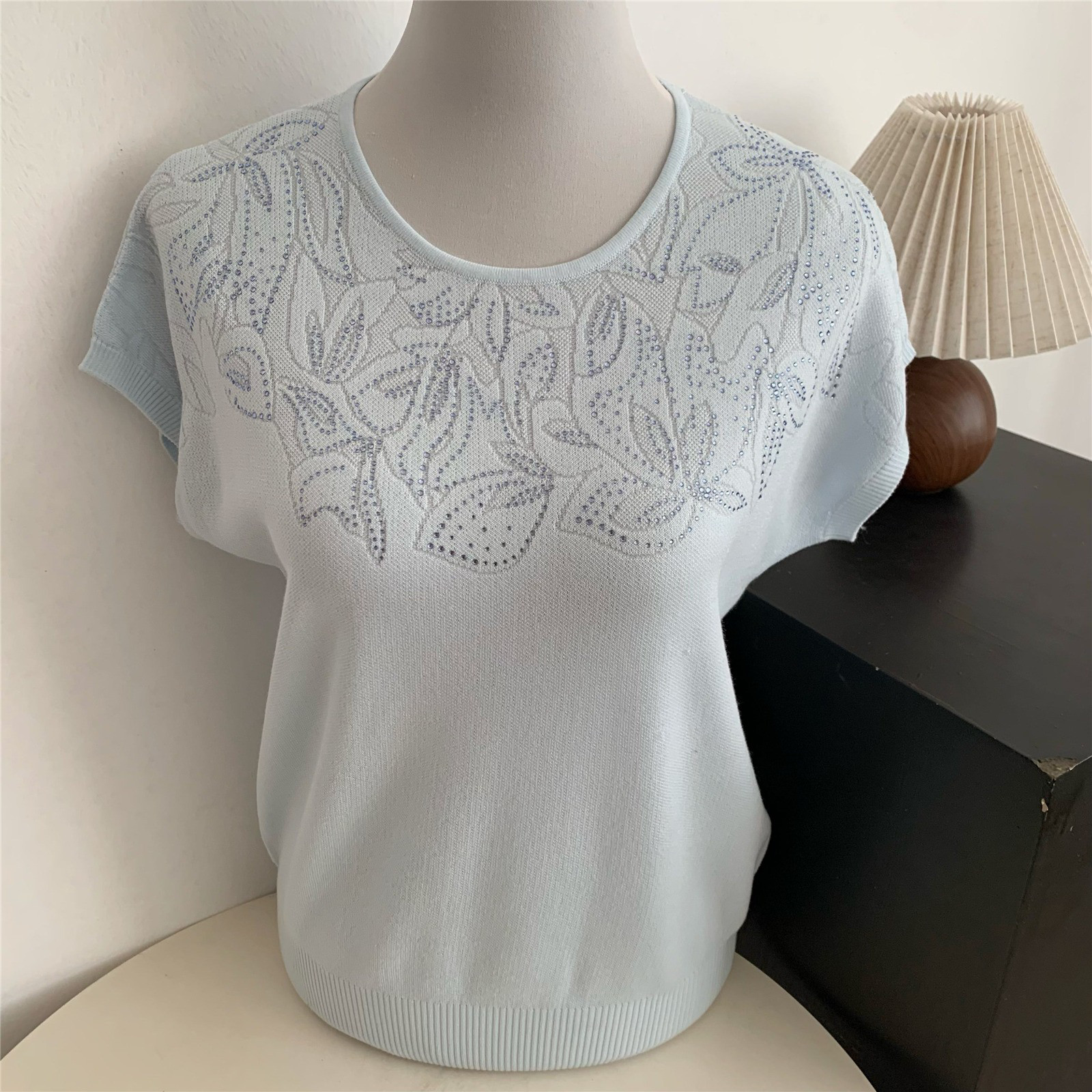 レディース ニットTシャツ ストーン装飾 ゆったりカット