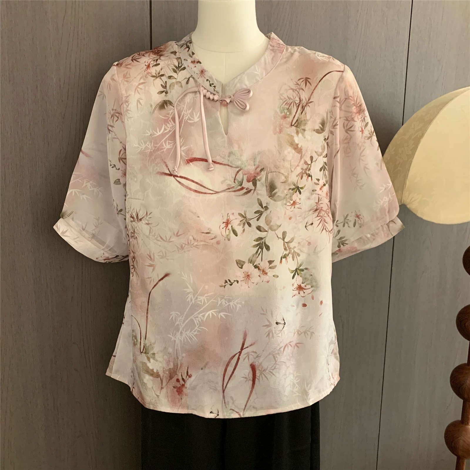 レディース 綿麻 シンプルカット 五分袖シャツ