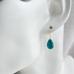 14KGF オパリーナ ペアシェイプ ピアス 4枚目の画像