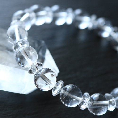 【国内流通無/最強品質】ダイヤモンドダスト水晶＊約12mm＊　天然石ブレスレット 国内流通無/最強品質】ダイヤモンドダスト水晶＊約12mm＊ 天然石