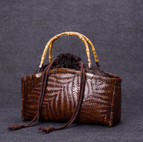 竹根手提げ・蓮花紋茶籠バッグ ハンドバッグ 手作り竹編み かごバッグ ハンドメイド 竹編みバッグ 籠 竹籠 プレゼント