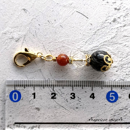 8月誕生石サードオニキスのストラップ/チャーム キーホルダー あ
