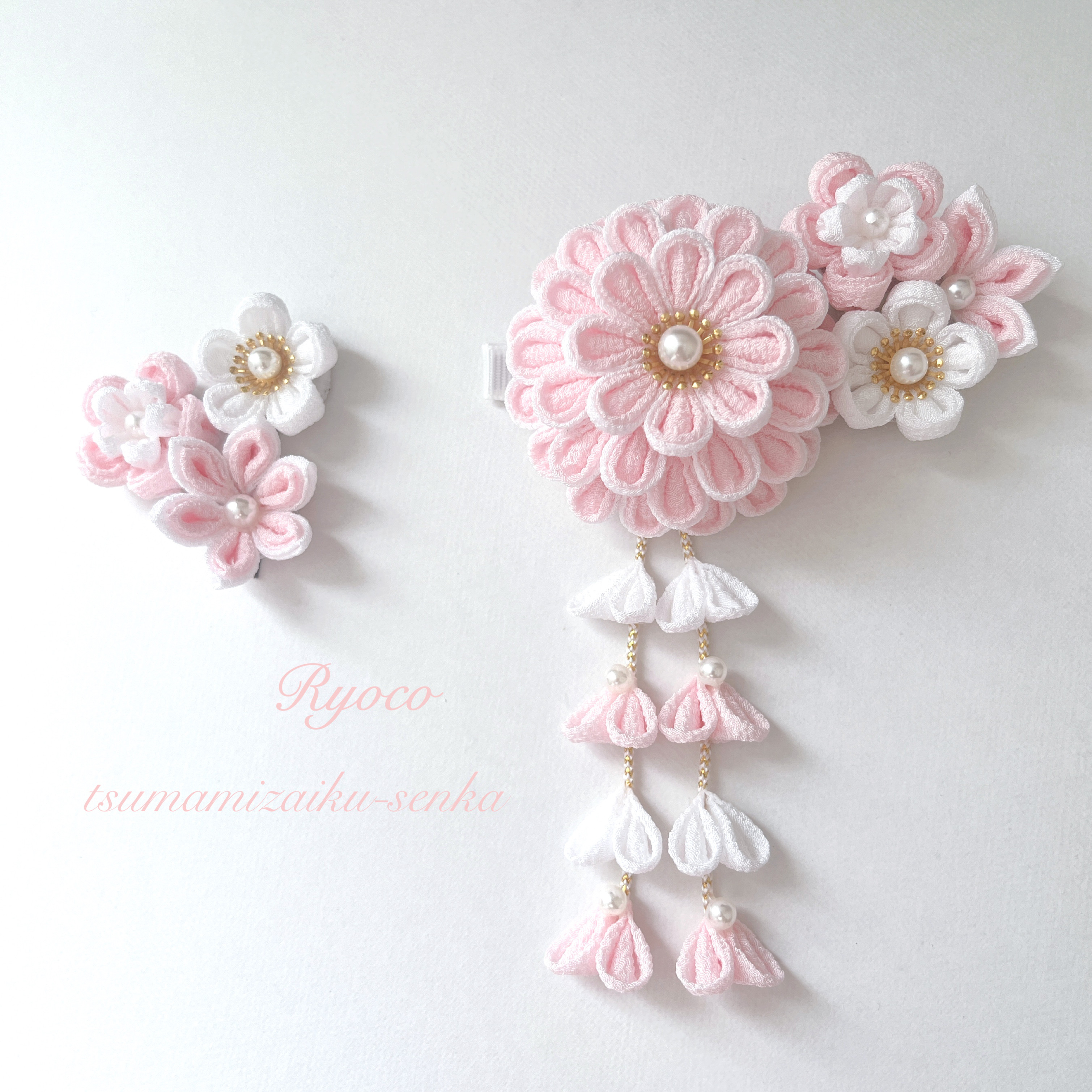 【ピンク×ホワイト】卒業式　七五三　　成人式　和装髪飾り　つまみ細工髪飾り　ヘッドドレス　ピンク　桃色　和装髪飾り