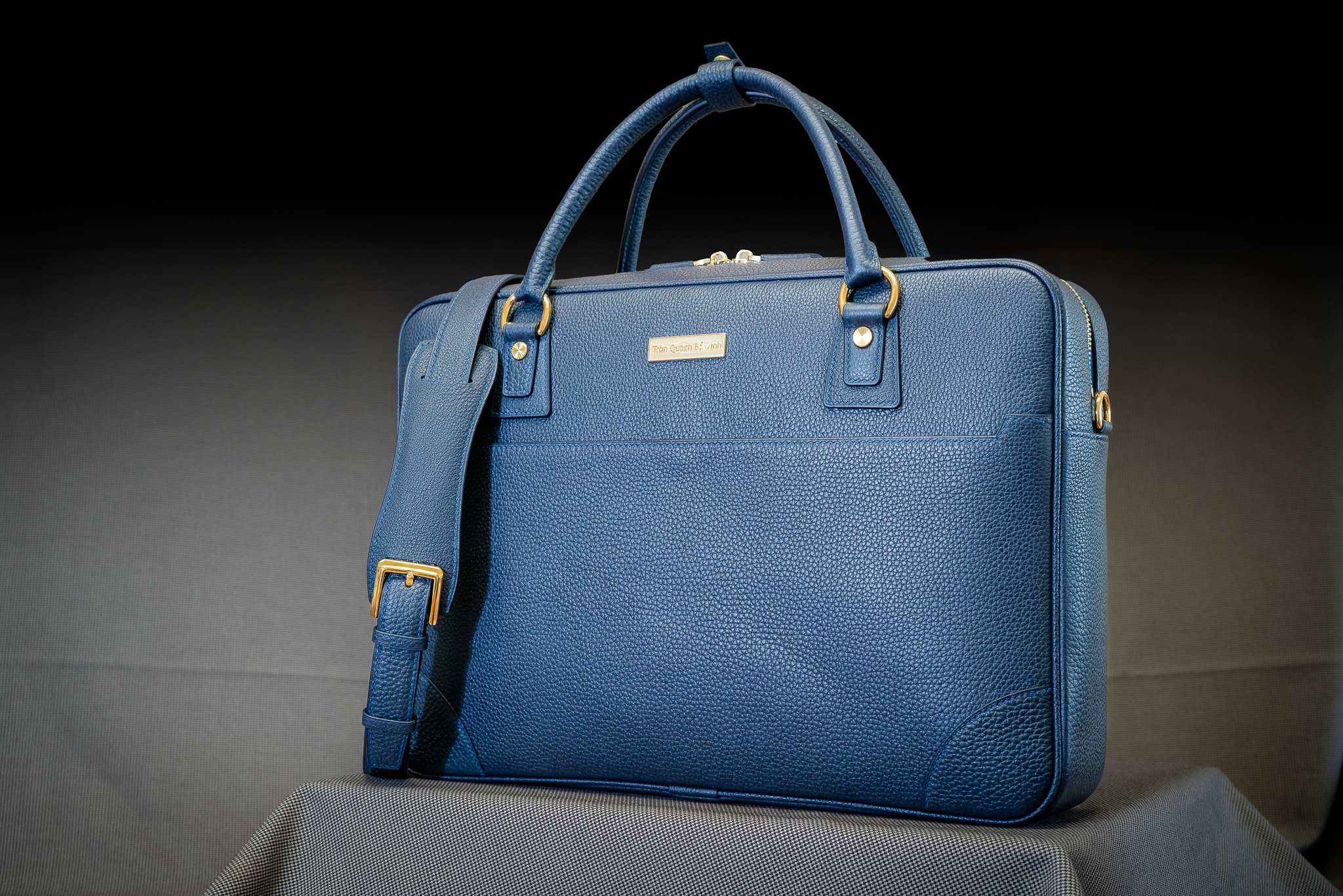 ビジネスバッグ/ハンドメイド/ハンドバッグ/高品質本革/オーダーメイド/カスタマイズ可能