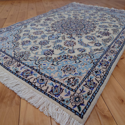 ペルシャ絨毯 ナイン産 ノーラ 玄関マット 120x82cm エスリム柄