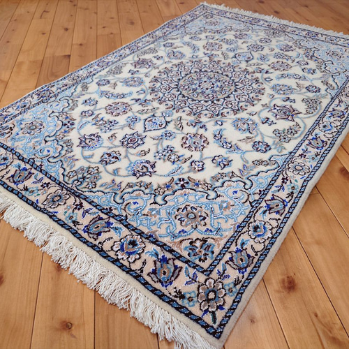 ペルシャ絨毯 ナイン産 ノーラ 玄関マット 120x82cm エスリム柄