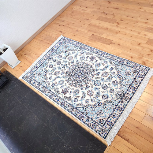 ペルシャ絨毯 ナイン産 ノーラ 玄関マット 120x82cm エスリム柄