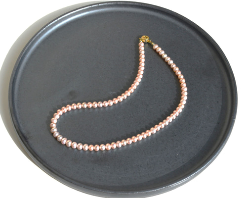 淡水パールのシンプルネックレス＊淡いラベンダーカラー＊42cm＊6～6.5