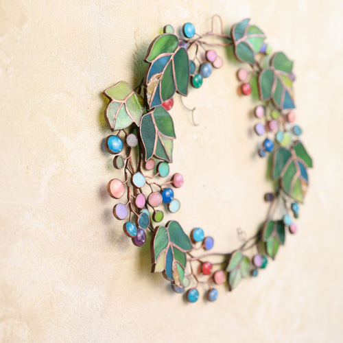 8月・野ぶどう ＜12ヶ月のリース＞ ✣《 ステンドグラス 》 立体