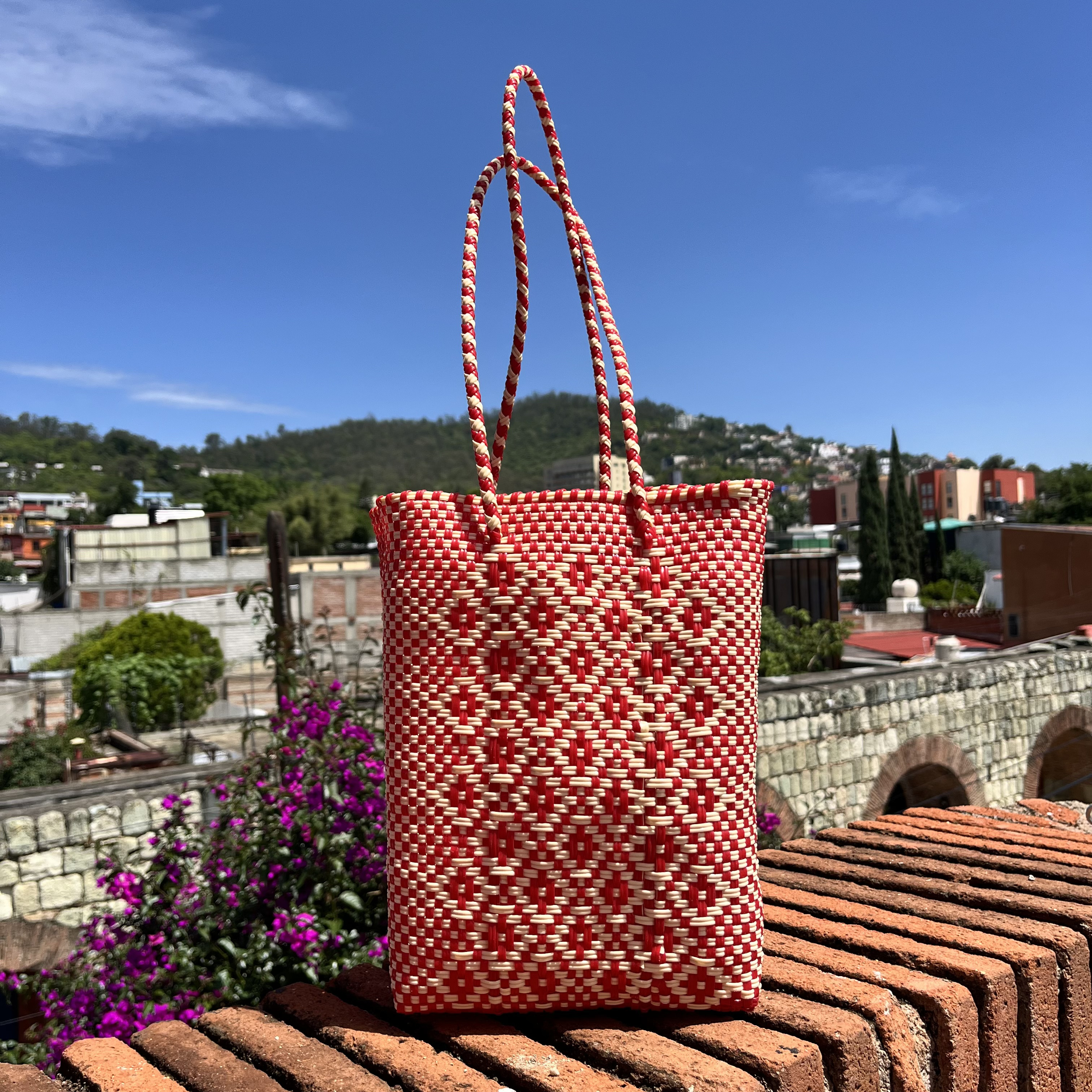 【メキシコ製】メルカドバック・カゴバックS（ロングハンドル）　ロンボ/赤×クリーム