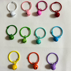 カラフルキーホルダーセット（無料チャーム付き） 楽天市場】送料無料 選べる6カラー 鈴付き カラフル 目玉