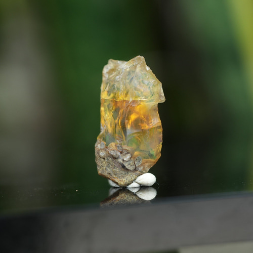 幻の色☆オパール原石 s1484 天然石 Funky garuda 天然石＊ラ 通販