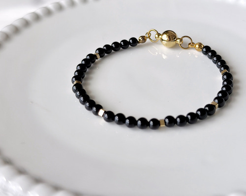 dbd918b3410723eb52054f8b8c7fe6