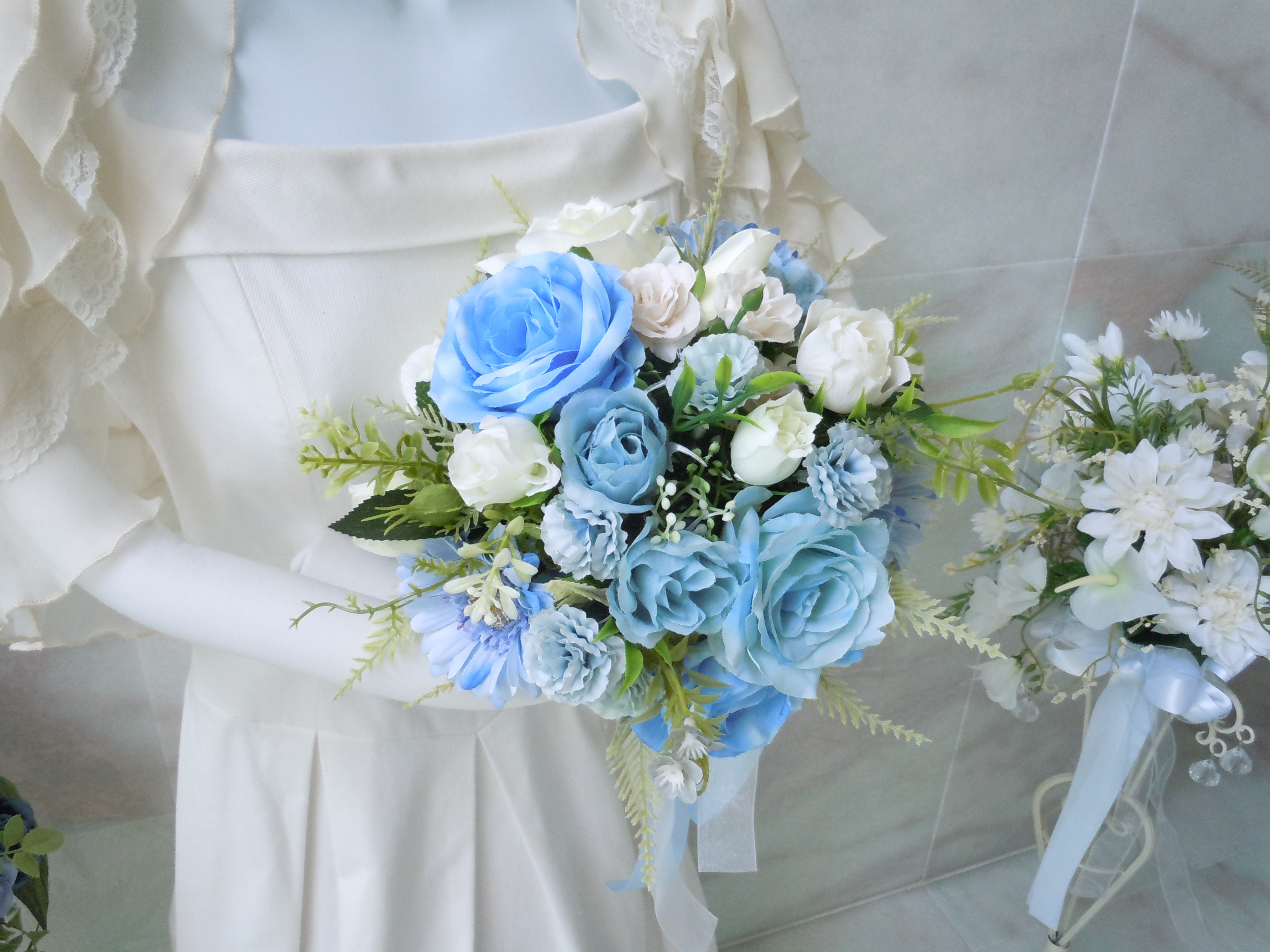 ◆さわやかスカイブルーのラウンドブーケ◆水色ブーケ ライトブルーブーケ ウエディングブーケ サムシングブルー 前撮り