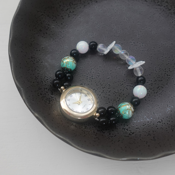 【和-なごみ-】翡翠色のブレスレットウォッチ 1枚目の画像