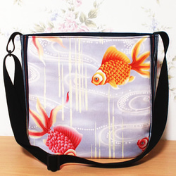 錦鯉　ショルダーバッグ　ポーチ　ハンドメイド　2WAY　魚 2way Mini Bag Sweat/2ウェイミニバッグスウェット(ハンドバッグ