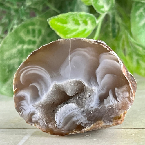 龍穴ジオード レース瑪瑙 アゲート 晶洞 原石 ラフストーン その他置物