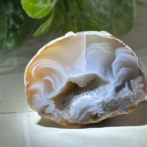 龍穴ジオード レース瑪瑙 アゲート 晶洞 原石 ラフストーン その他置物