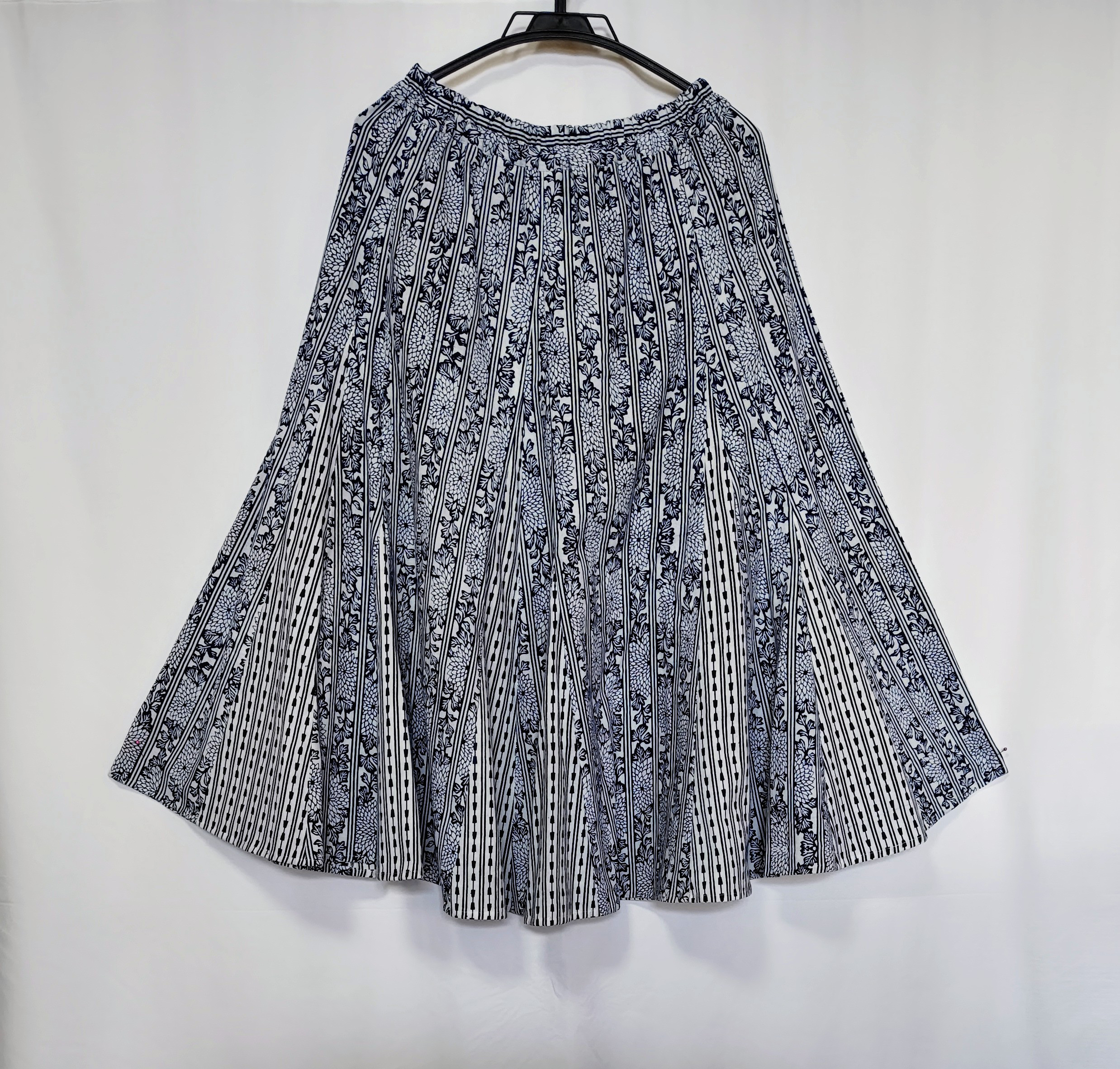 浴衣地リメイクのフレアースカート