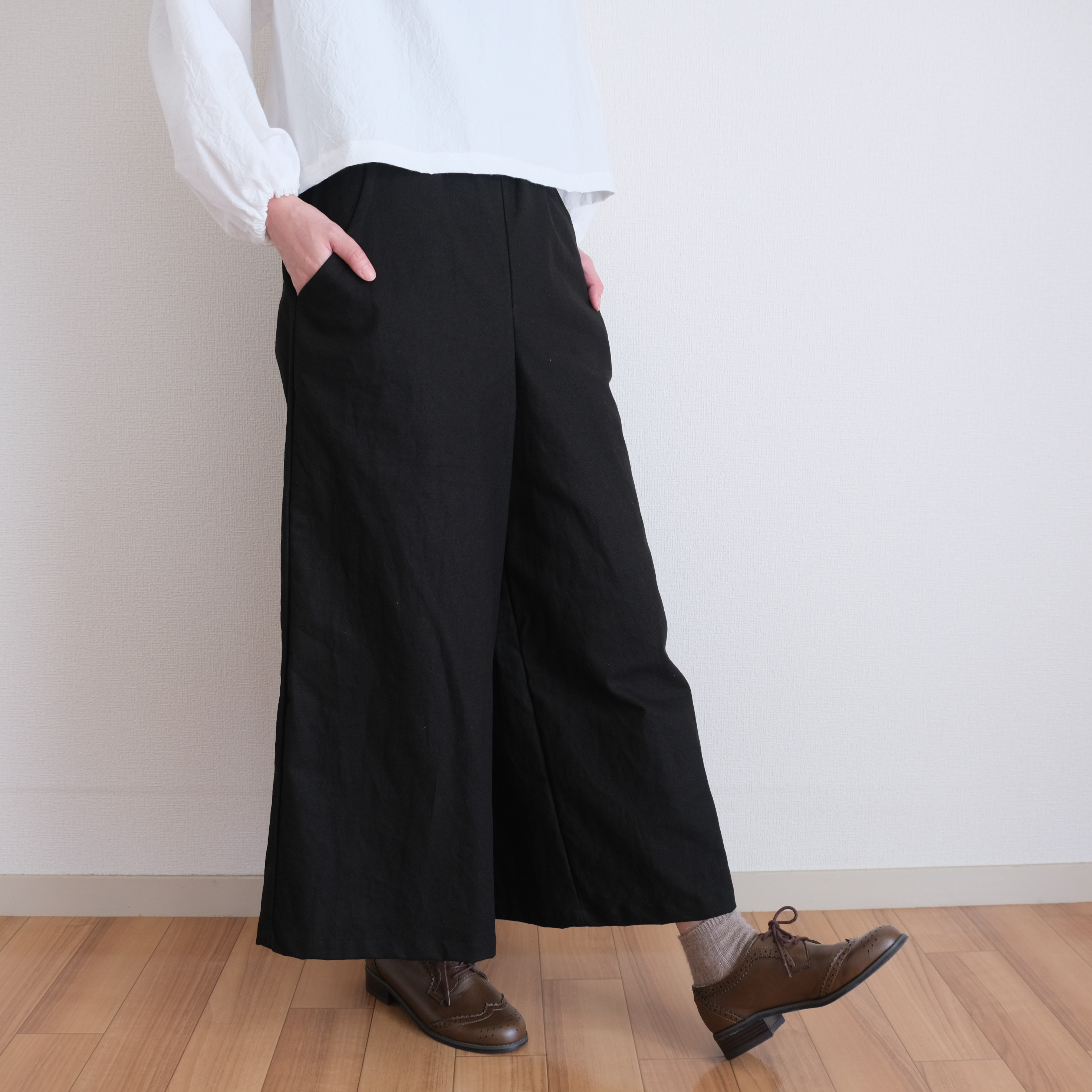 リネンワイドパンツ　ブラック