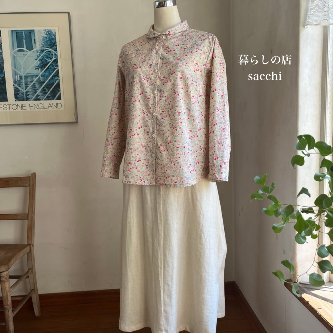 はるくシャツ　コットン　ミュウファン小花プリント　キナリ×ピンク　　＊暮らしの店sacchi＊