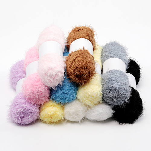 ☆手編み レインボー カラー ファー付 フワフワ♡ 円座 ☆ ☆手編み レインボー カラー ファー付 フワフワ♡ 円座 ☆