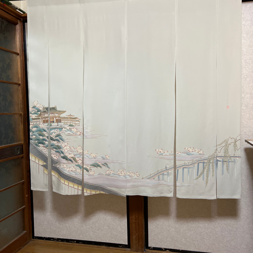 時代絵巻、着物リメイク暖簾ーのれん、1点物作品、ビンテージ、！ 時代絵巻、着物リメイク暖簾ーのれん、1点物作品、ビンテージ
