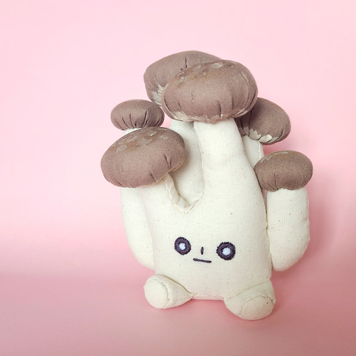 しめじのぬいぐるみ ぬいぐるみ くろまるファクトリー 通販 19656141