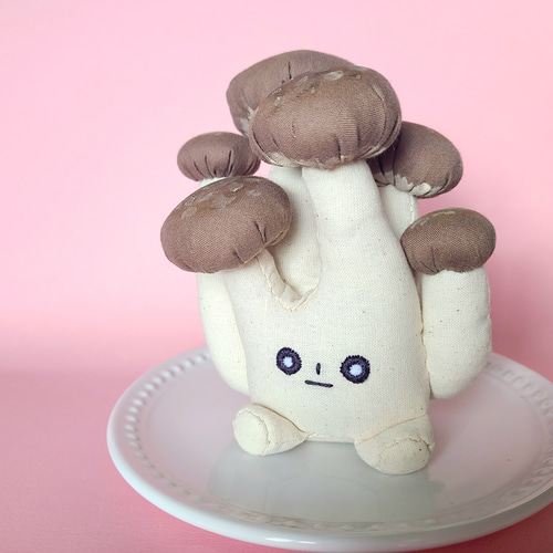 しめじのぬいぐるみ ぬいぐるみ くろまるファクトリー 通販 19656141