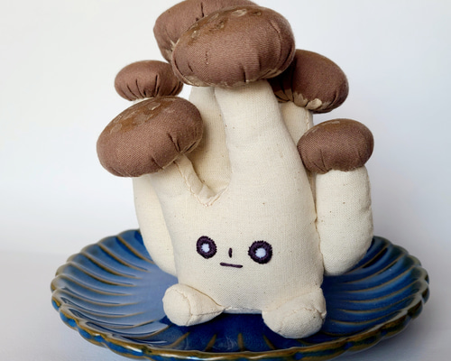 しめじのぬいぐるみ ぬいぐるみ くろまるファクトリー 通販 19656141