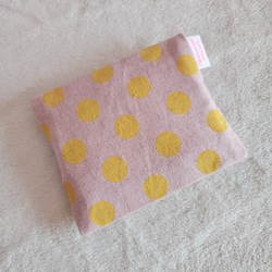 帶有絨球的黃點口袋紙巾盒 第2張的照片