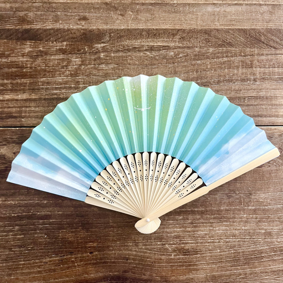 夏の涼しげ扇子「空の彼方」 浴衣 AKI SPRAY PAINT 通販 19656659