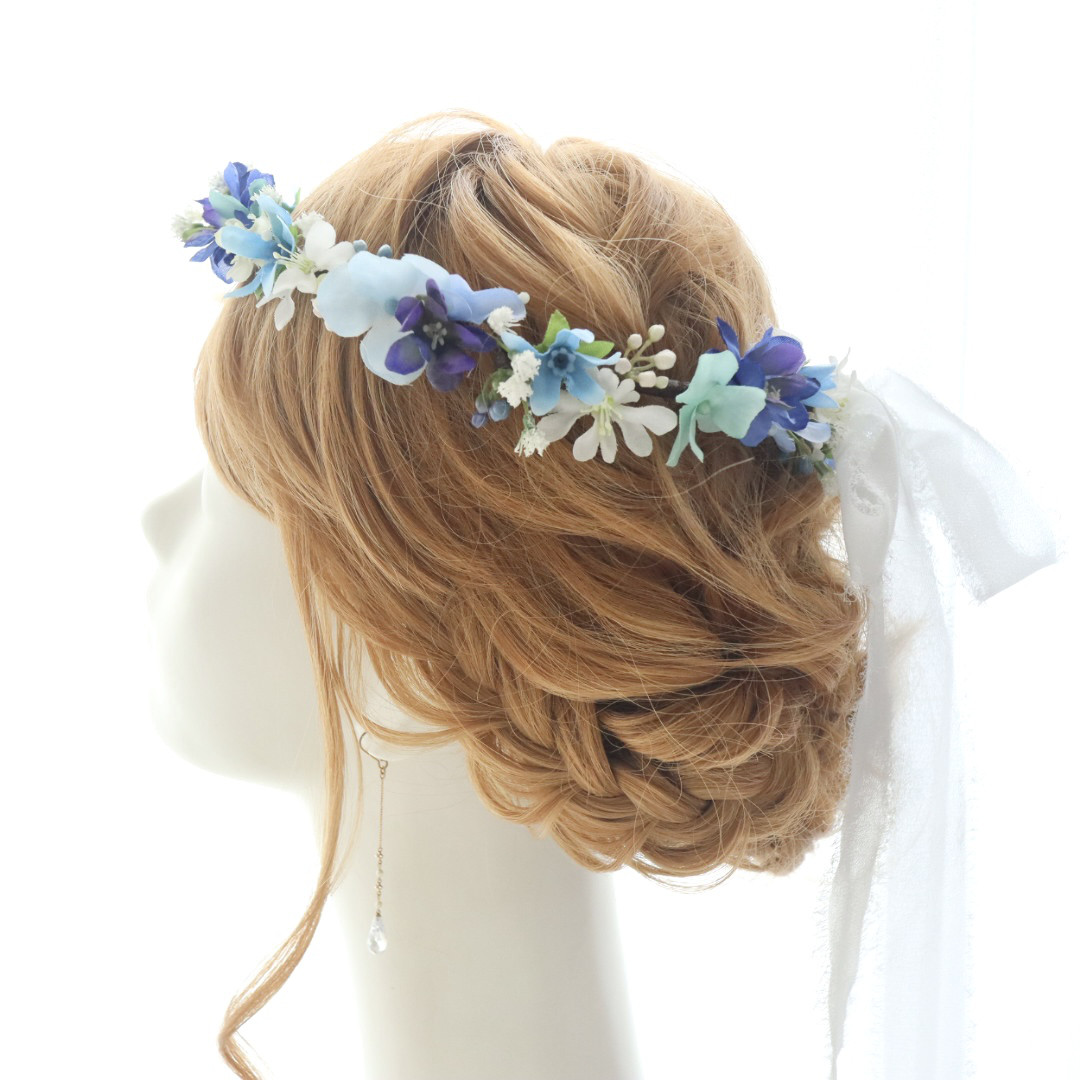 花冠＊サムシングブルー　水色グラデーションの花かんむり