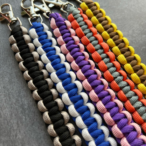 推し活に♪組み合わせ自由！色が選べるパラコードスマホストラップ
