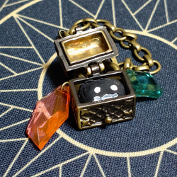 魔法雑貨店 night rainbow の販売中作品一覧 | ハンドメイド通販・販売