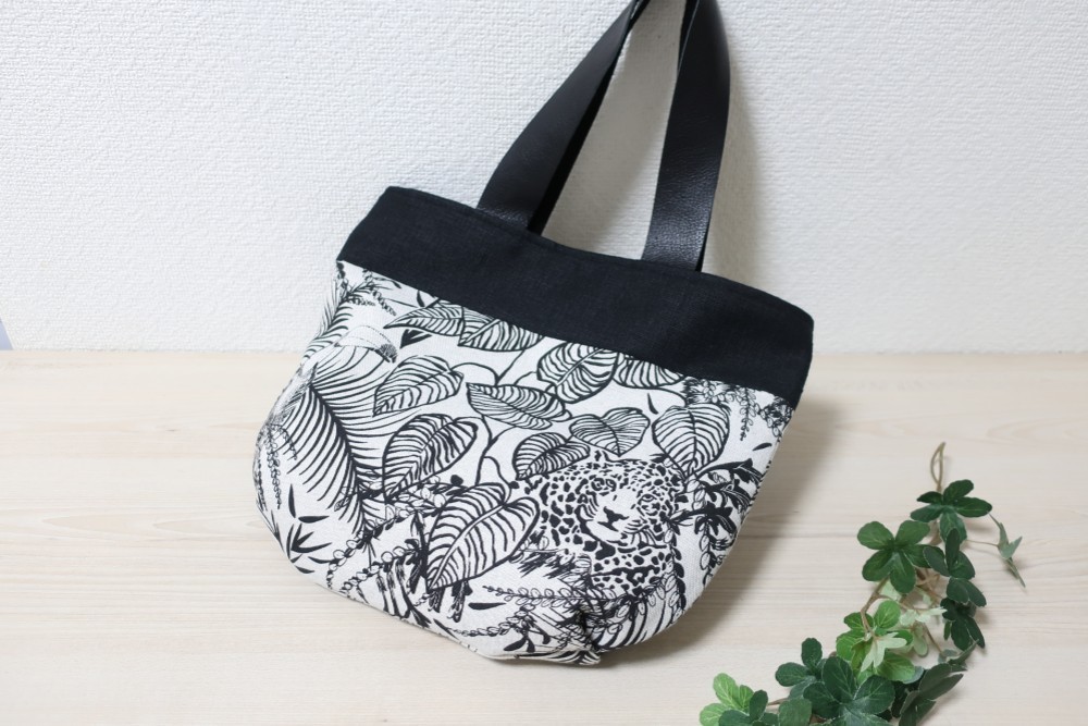 １０％OFF再販ふっくらフランスコットンモノトーン柄＆リネントートバック