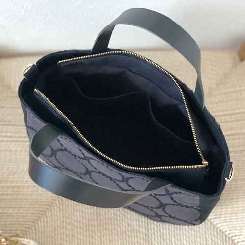 ⚮̈ミナペルホネン mottoかくれんぼトート tambourine チャコール