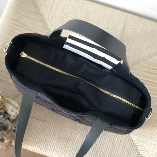 ⚮̈ミナペルホネン mottoかくれんぼトート tambourine チャコール