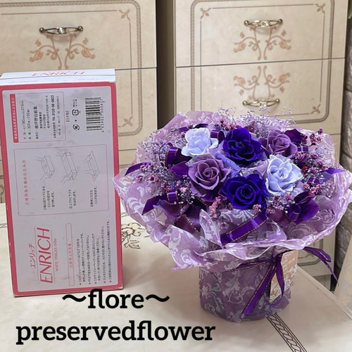 送料無料、ラッピング込み】✨大人気✨紫バラミックスプリザーブド