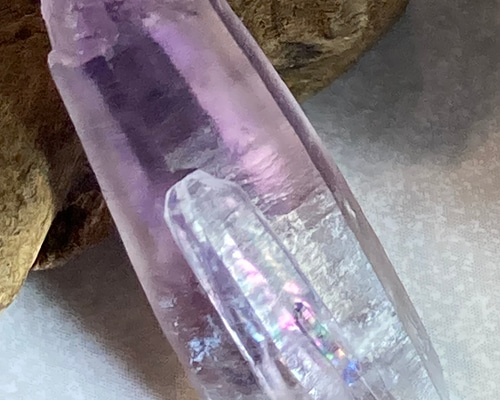 希少✨　ゲレロアメジスト  レインボー　ポイント 原石　ラフストーン　紫水晶 希少✨ メキシコ産 ゲレロアメジスト レインボー 原石 ラフ