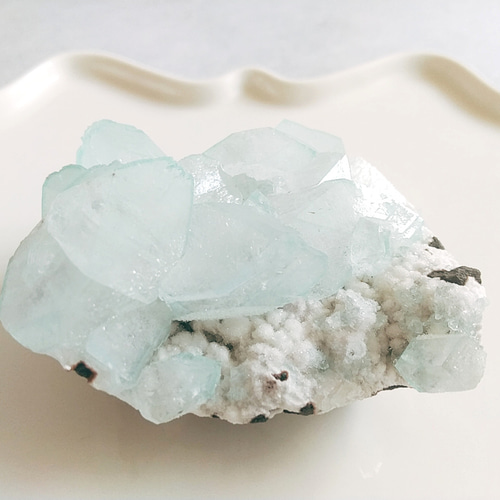 極上　アポフィライト　インド産　原石　天然石　91g SALE インド産アポフィライト原石｜マライカ公式通販